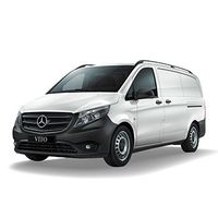 Isha Baay (Mercedes Benz Vito.)